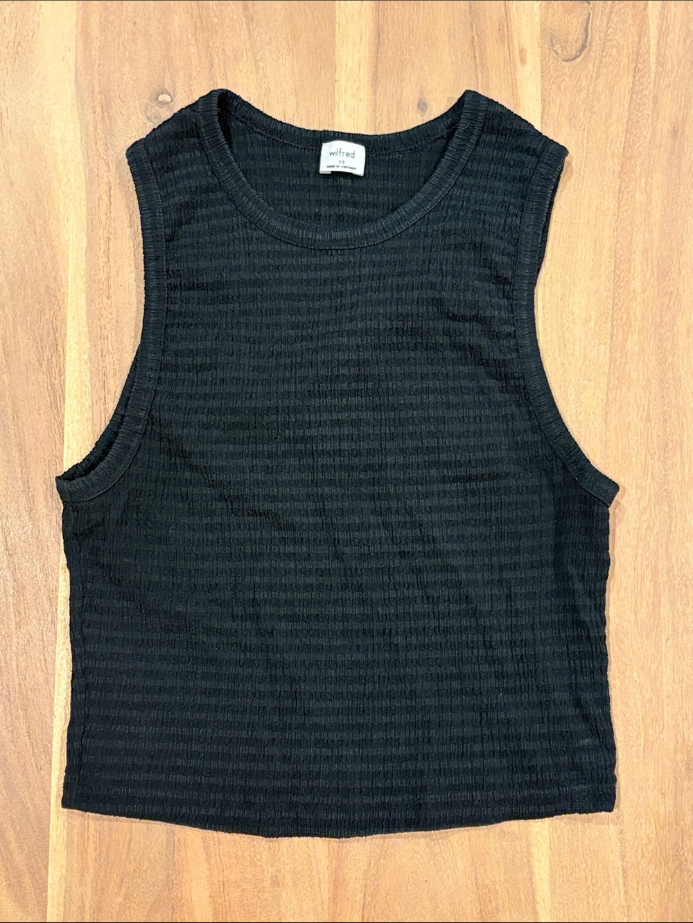 Wilfred Black Ribbed Crop Tank